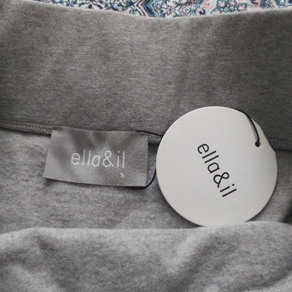 Ella & IL Gray Ruffled Jul Skirt Size Small NWT - Picture 6 of 10